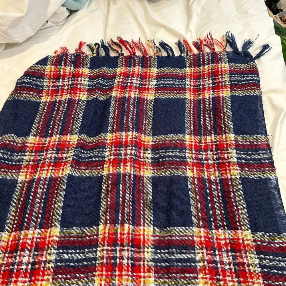 #8539 SIMONETTA BLUE RED CHECKERED TARTAN CASHMERE SCARF 29X70